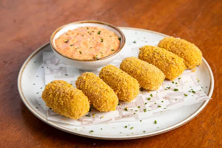Croquetas de choclo con queso (8 unidades)